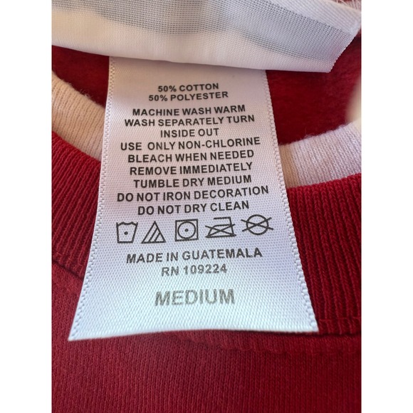 Country Store Red Doe Deer Holly Bow Christmas Sweatshirt Women's Medium Holiday - Picture 5 of 8